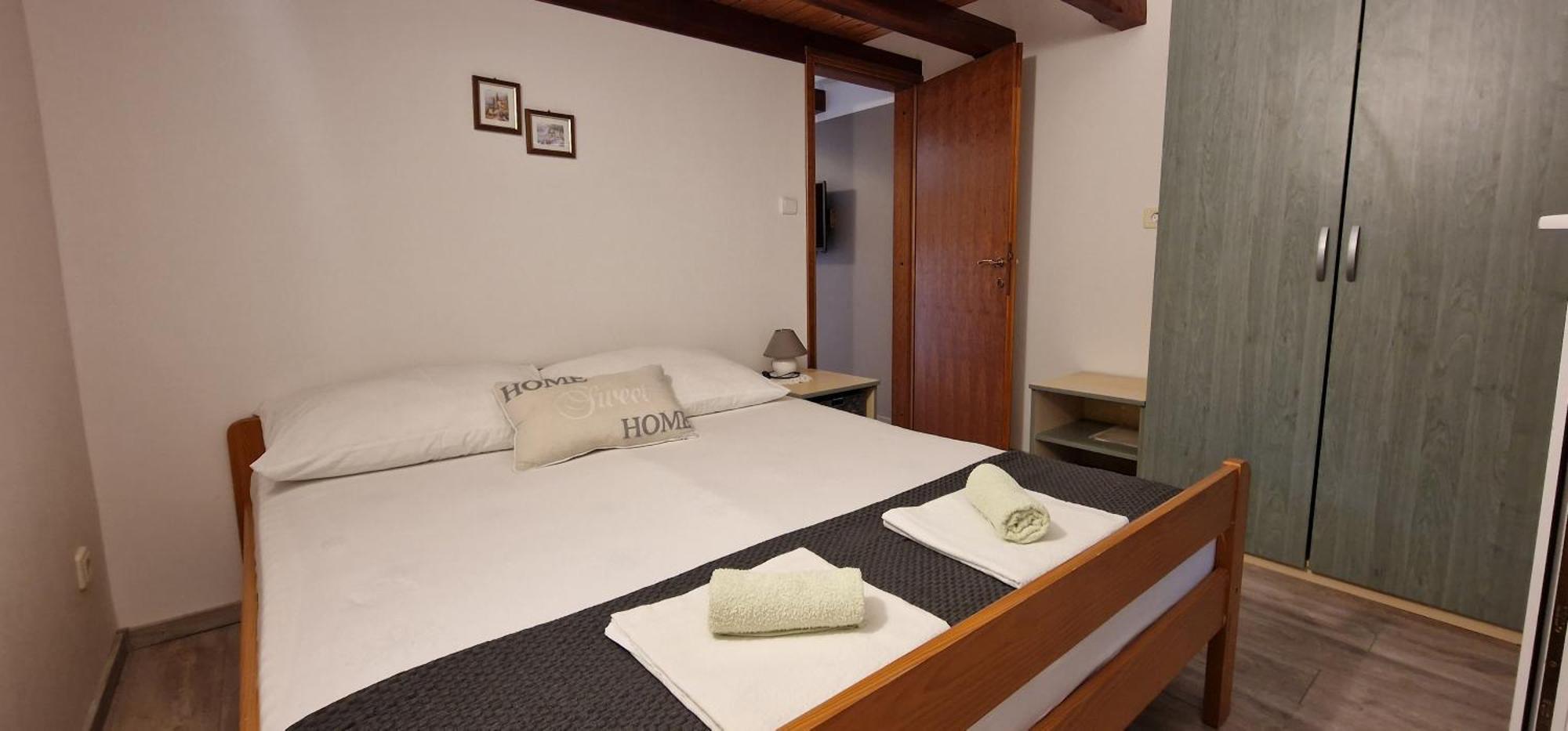 Apartament Dutkovic Vrboska